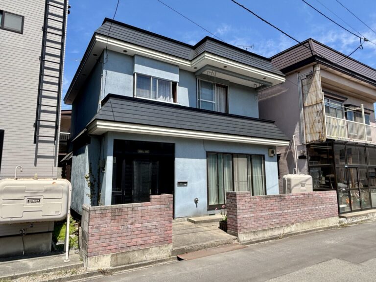 【売家】青森市造道3丁目　350万円　(建物33.71坪・土地32.21坪)　中古住宅