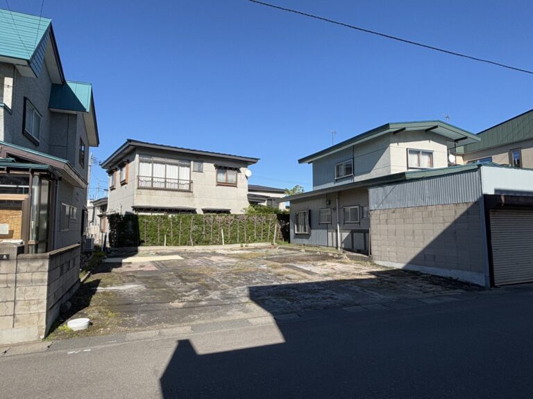 NEW!【売地】青森市浪館泉川　650万円　(45.31坪)　現況更地　南向き